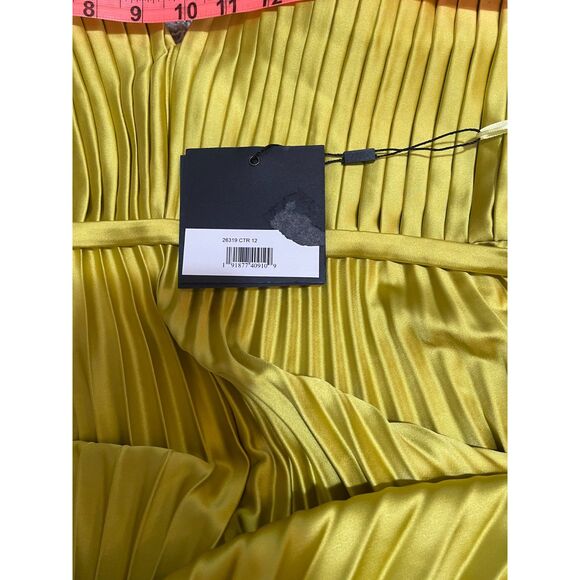 FREE SHIPPING MAC DUGGAL PLEATED PLUNGE NECK WIDE LEG JUMPSUIT, SIZE 12, NWT - Picture 9 of 10